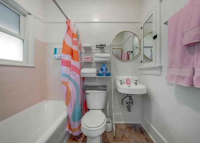 Close To U Of A, Unique, Patio And Porch, 1 Bedroom 1 Ba Tucson